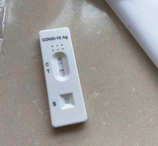 新冠二阳三阳与复阳症状辨析_西藏专家疫情经验分享