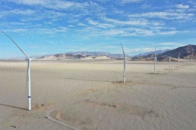 青藏高原上的零感染密码：都兰县923天疫情免疫孤岛是如何炼成的