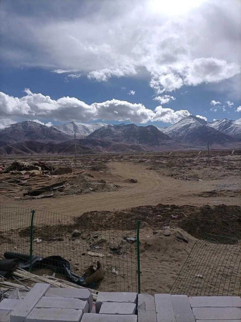 雪域高原的抗疫韧劲：阿坝县连续72日无新增确诊的地理密码