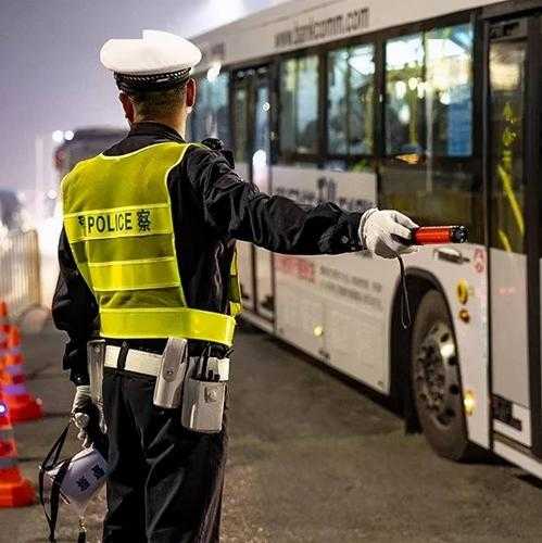 广东返程高峰应对奥密克戎亚型分级诊疗策略