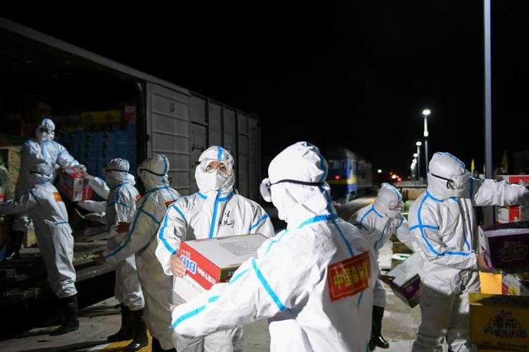 31省份多点散发，达尔罕旗4例成防控新焦点？内蒙古新增本土确诊关联11城