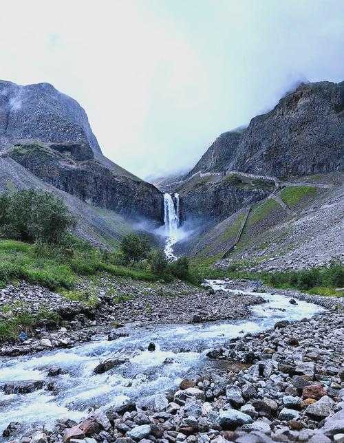 白山市实现28日零新增：长白山地势如何筑起病毒屏障？