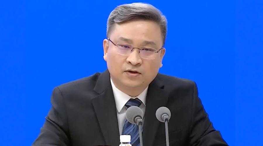 河北应对XBB变异株高发期：疫情管理策略与医疗资源调度