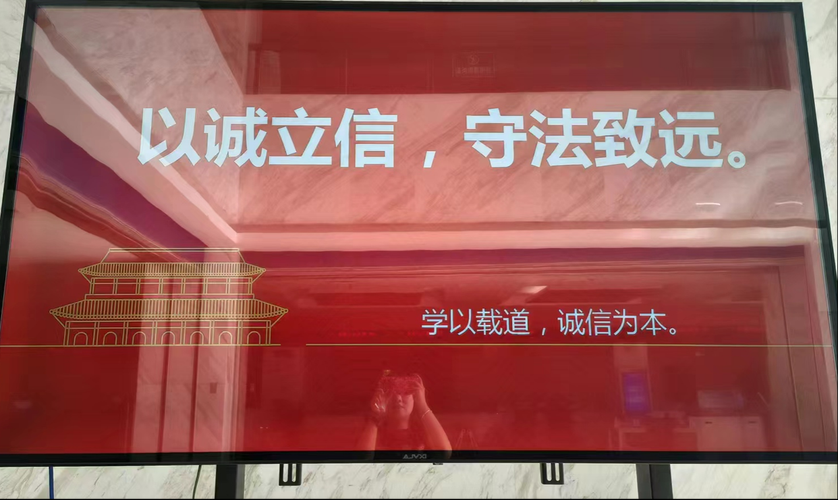 坝上小城的波澜：全国疫情闭环下的防控破局样本