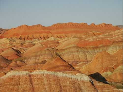 甘肃靖远新增11例确诊，河西走廊防疫面临三大挑战