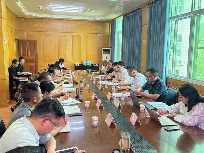 31省份多点散发，云南华坪5例确诊折射边陲防疫压力