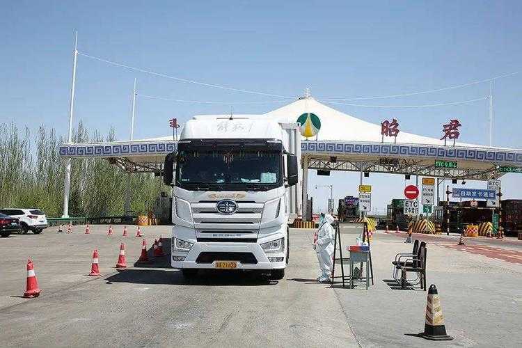 察哈尔右翼前旗疫情突袭，内蒙古新增病例缘何连跳三级？