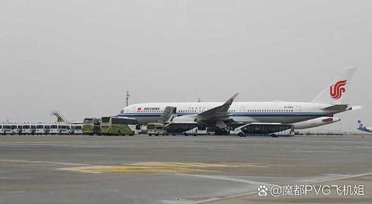 XBB系新冠变异株症状辨别要点：2020-2022疫情期临床特征解析