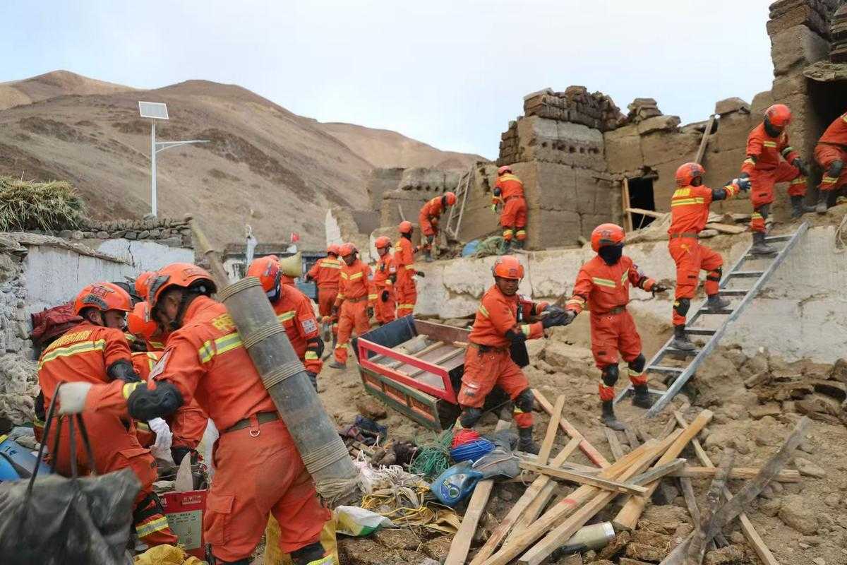 高原防线下的特殊战况：西藏桑日县为何成疫情传导关键节点？