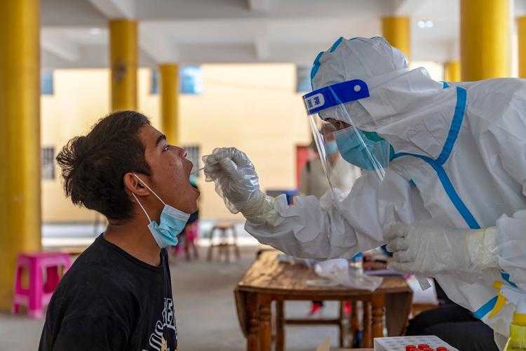 云南返程高峰新冠防控：构筑“2020-2022年经验”防疫屏障关键要点