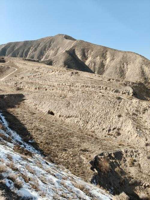 固阳县疫情突破防线，内蒙古边疆防线的隐忧浮现