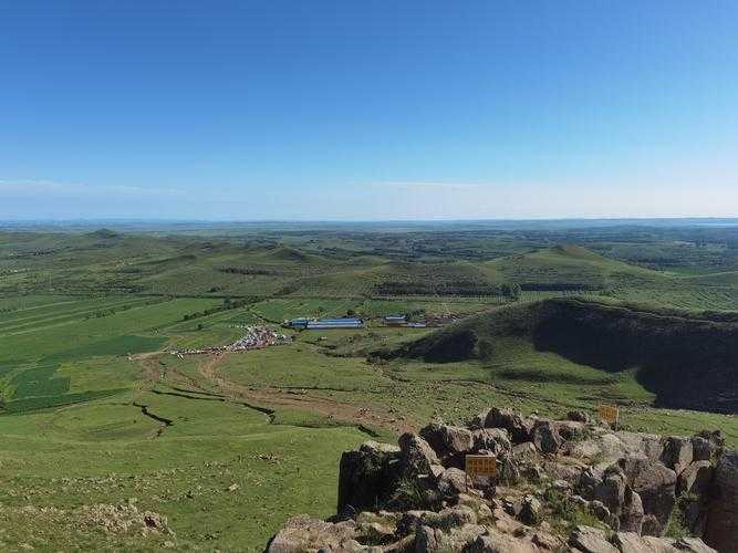 草原通道的防控盲区：太仆寺旗为何成为疫情传播枢纽？