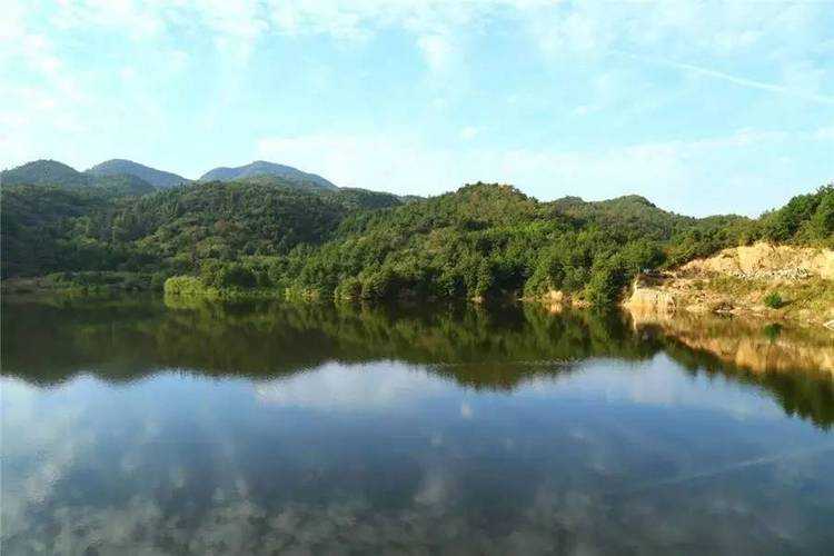 大别山深处的防疫样本：岳西县如何守住三年零确诊纪录？