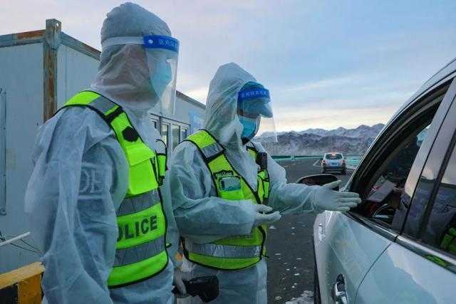 31省份多点散发，伊吾县新增17例为何成防控焦点？