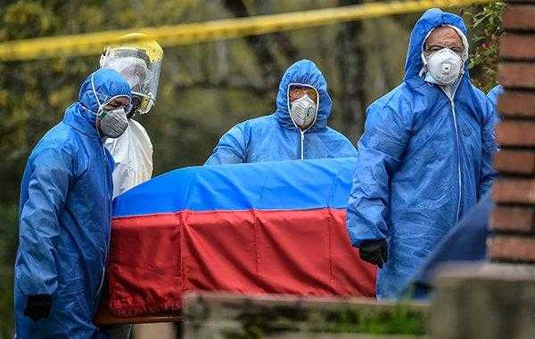 【边境小县疫情突袭，德钦单日新增5例背后的防控考验】