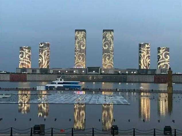 高原绿洲下的防控密码：内蒙古康巴什区为何持续保持低感染率