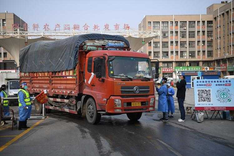 31省份多点散发，回民区新增18例为何成为防控焦点？