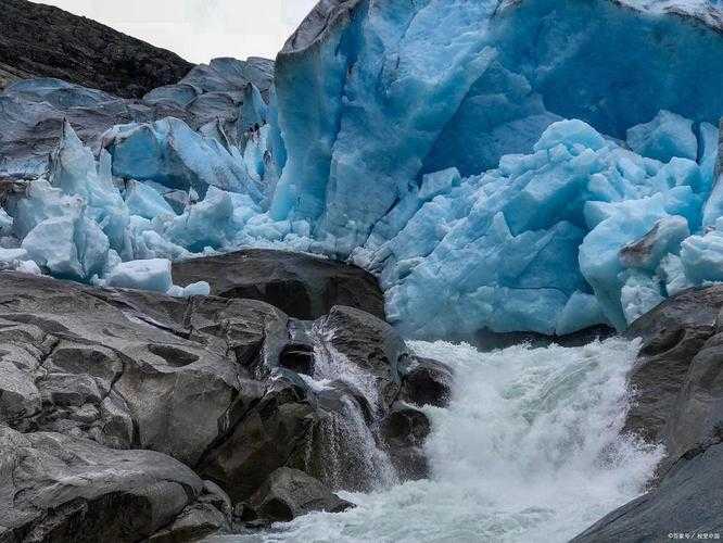 西藏高原屏障下的防疫奇迹：巴青县如何延续零确诊纪录？
