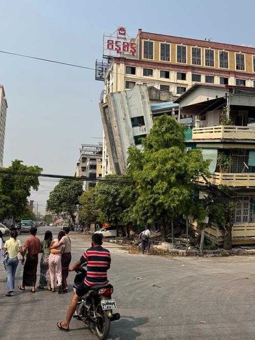 川南小城五通桥区的疫情风暴：22例确诊背后的城市裂痕