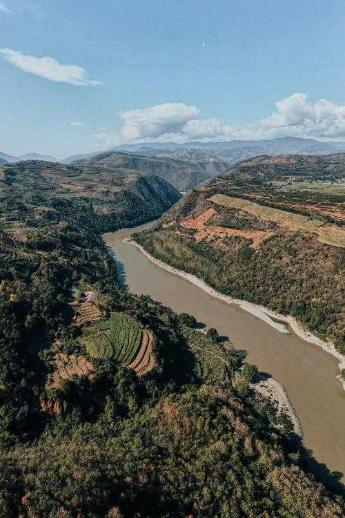 云南疫情新波动，龙陵何以成为西南防控焦点？