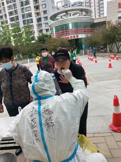 31省份多点散发，莲池区5例为何成防控焦点？