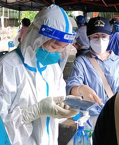 海南疫情持续波动，儋州三日连发15例何以牵动全局？