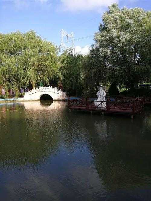 【苏北水乡的防控密钥：建湖县如何在洼地地形中守住疫情防线？】