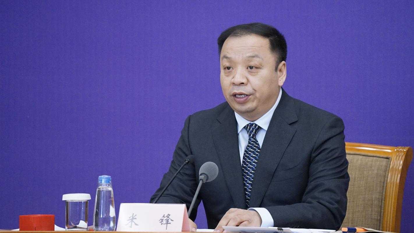 西南山区防控压力骤增：长顺县新增病例引发疫情传播链