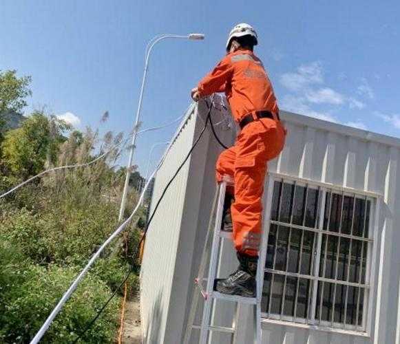 【小城防线下的病毒轨迹：双鸭山连续28天无新增的地理密码】