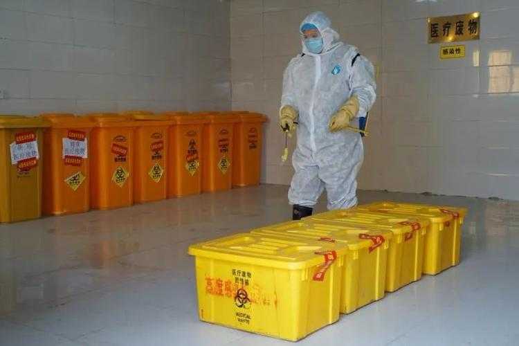 孤悬东北的零感染城邦：鹤岗市的封闭式防疫样本