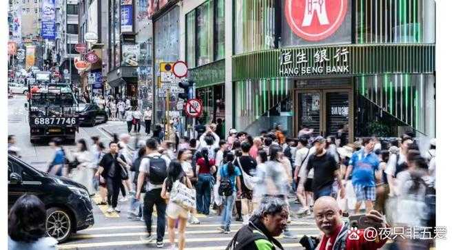 春运返乡潮下广西免疫逃逸株确诊人员激增：2020-2022年新冠疫情防控挑战实录